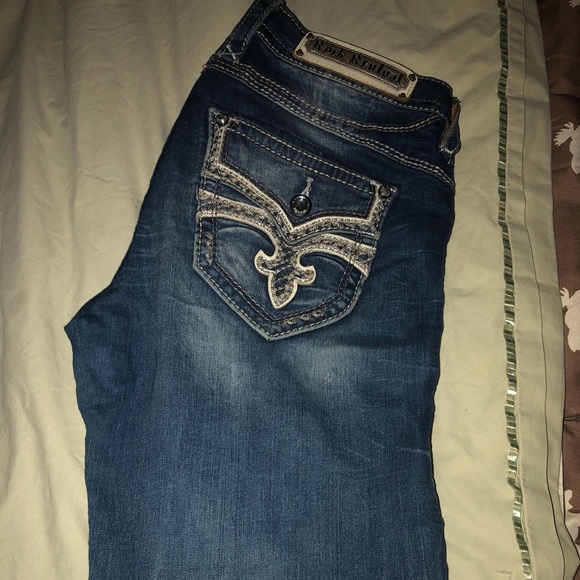 size 29 in rock revival